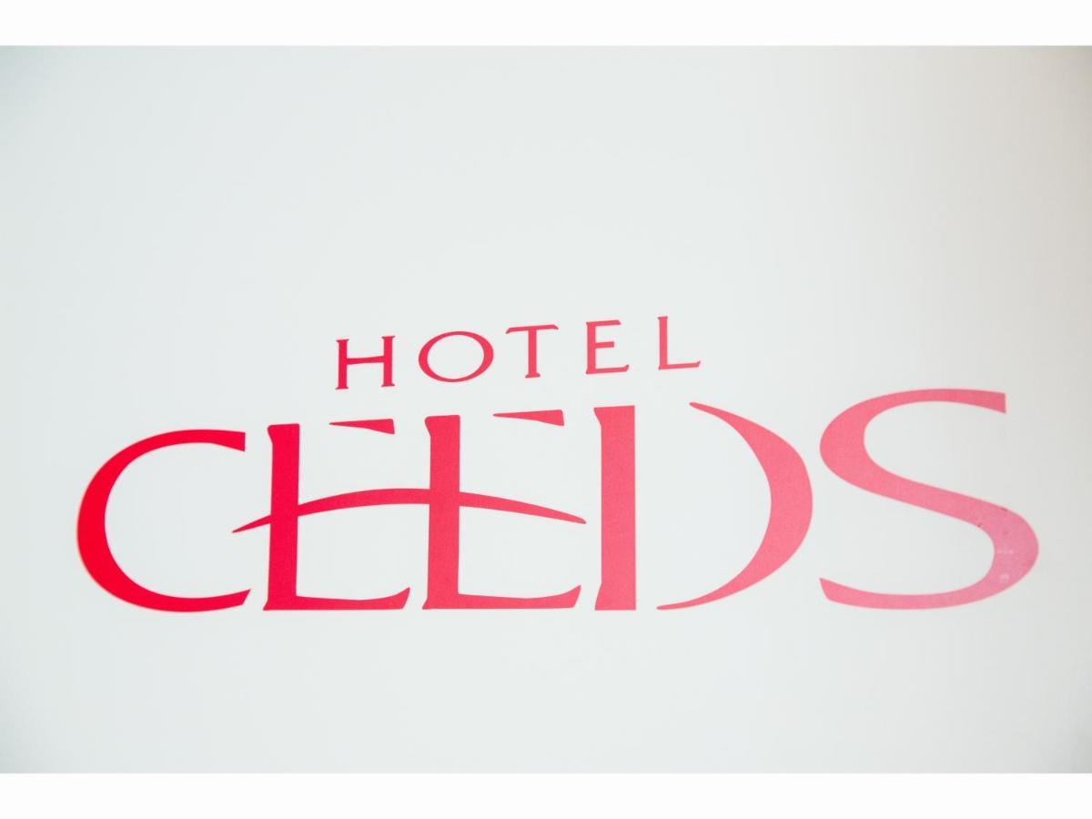 Отель Ceeds (Adults Only) Осака Экстерьер фото